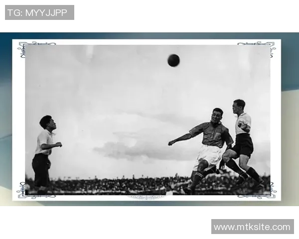 足球明星白衣7号的传奇之路与球场背后的故事揭秘